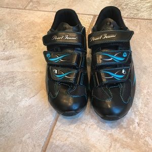 Spin shoes - size 39